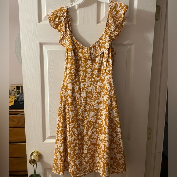 Floral sundress - Picture 4 of 10